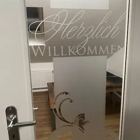 Buxtehude*wohnung*100qm*6 Schlafplaetze*neu* Apartment Buxtehude